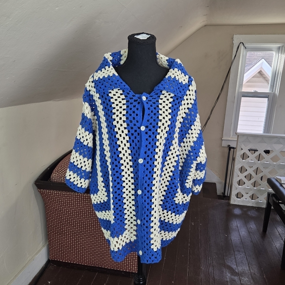 VTG Handmade Crochet Granny Square Cardigan Jacket‎ Blue Cream Oversized XL–2XL